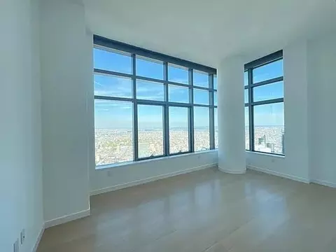 Undisclosed, New York, NY 11101