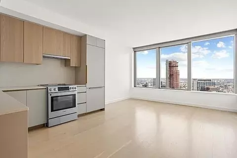 Undisclosed, New York, NY 11101