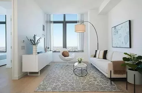 Undisclosed, New York, NY 11101