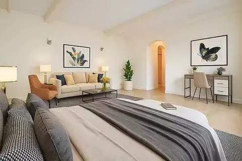 Undisclosed, New York, NY 10014