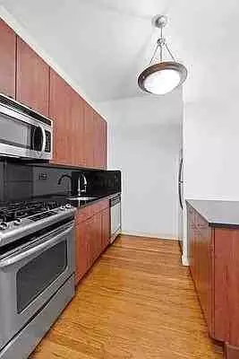 Undisclosed, New York, NY 10016