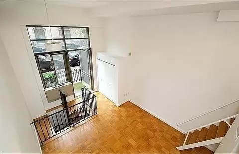 Undisclosed, New York, NY 10011
