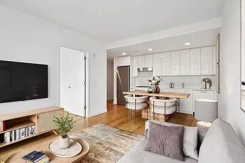 Undisclosed, New York, NY 10002