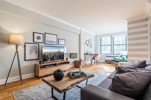 Undisclosed, New York, NY 10011