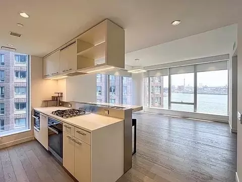 Undisclosed, New York, NY 10002