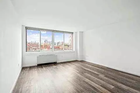 Undisclosed, New York, NY 10002