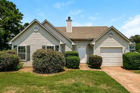 172 Marsh Glen Dr, Jonesboro, GA 30238