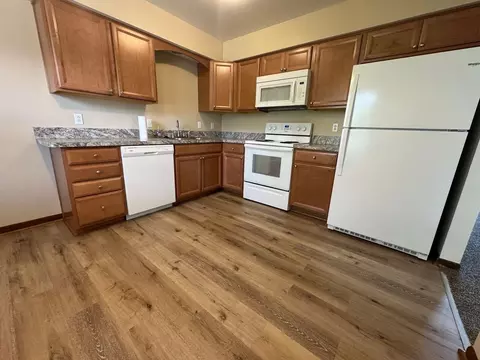 28932 Lem Ct, Perrysburg, OH 43551
