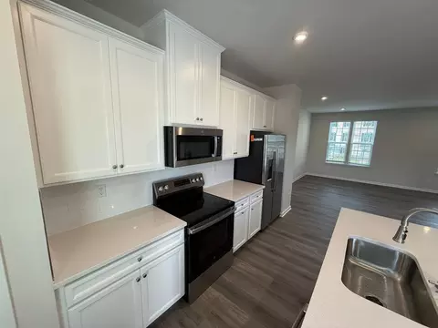 2159 Primm Farms Dr, Charlotte, NC 28216