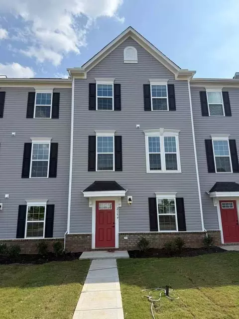 2159 Primm Farms Dr, Charlotte, NC 28216