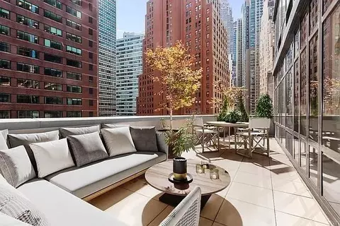 Undisclosed, New York, NY 10038