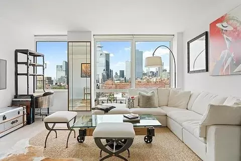 Undisclosed, New York, NY 10011