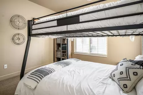 w 880 n, Orem, UT 84057 photo 19