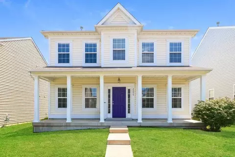 2006 Village Glen Dr, Wentzville, MO 63385