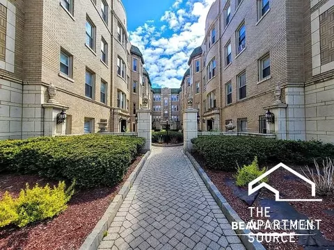 4235 N Paulina St #W1, Chicago, IL 60613