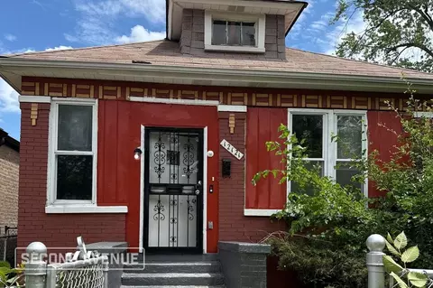 12121 S State St, Chicago, IL 60628
