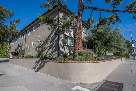 415 E Foothill Blvd, Monrovia, CA 91016