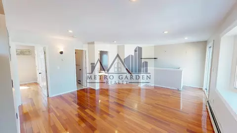 97-12 95th Ave #2, New York, NY 11416
