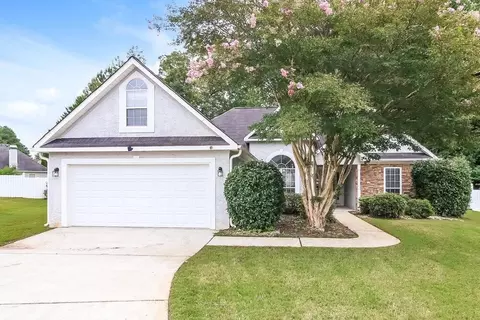 1303 Vine Cir, Mcdonough, GA 30253