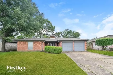 13706 Oleoke Ln, Cloverleaf, TX 77015