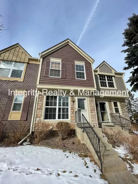 2626 E Nichols Cir, Centennial, CO 80122
