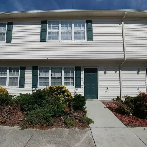 87 Century Ct, Swansboro, NC 28584