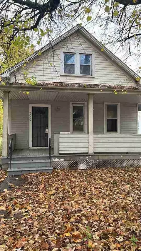 6000 Hosmer Ave, Cleveland, OH 44105