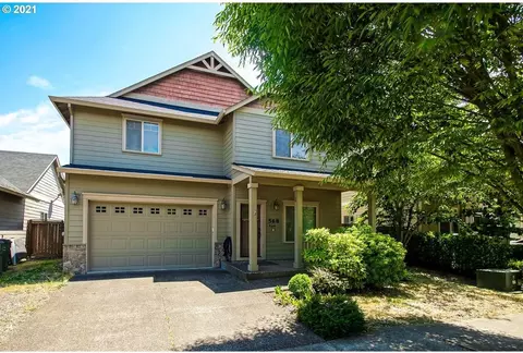 568 S Donna Dr, Newberg, OR 97132