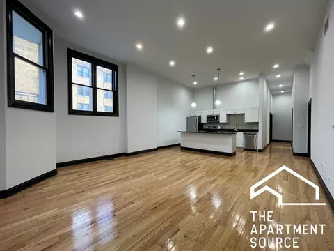 2842 W Augusta Blvd #1E, Chicago, IL 60622