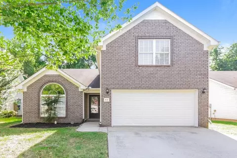 816 Pantera Dr, Murfreesboro, TN 37128