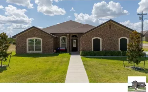 300 Martin Dr, Copperas Cove, TX 76522