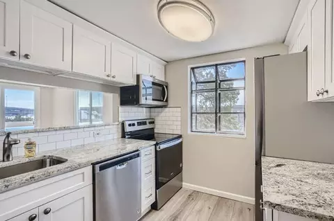 12400 E Cornell Ave #204, Aurora, CO 80014