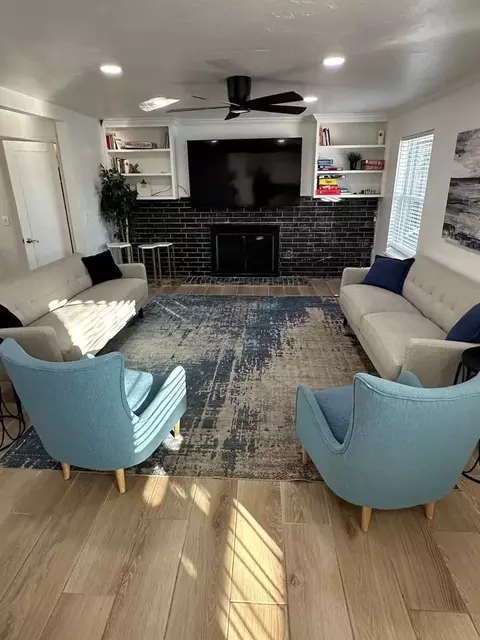 springhollow ct, Oklahoma City, OK 73120