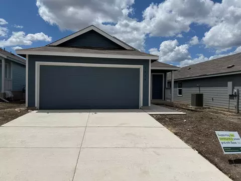 1504- Hummock Steep, New Braunfels, TX 78130