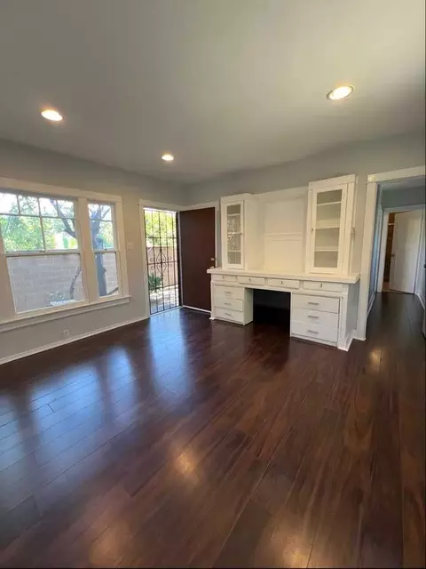 4569 Eagle Rock Blvd, Los Angeles, CA 90041