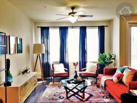 4901 S 1st St, Austin, TX 78745