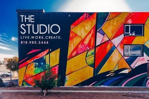5355 Cartwright Ave, Los Angeles, CA 91601