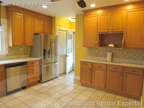 1098 Fellsway #2, Medford, MA 02155