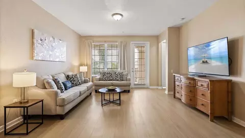 shoreway loop, Orlando, FL 32819