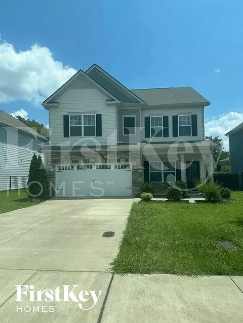3211 Briar Chapel Dr, Murfreesboro, TN 37128