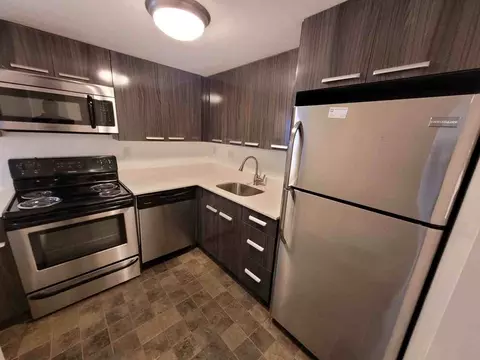 457 Centre St #C, Newton, MA 02458