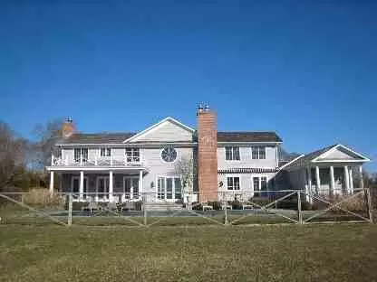 10 Horse Meadow Ln, East Hampton, NY 11937