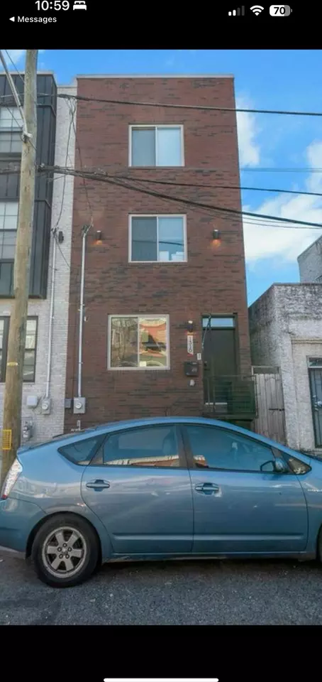 1310 S 30th St, Philadelphia, PA 19146