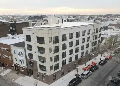 502 Market St #4AA, Newark, NJ 07105