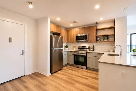 502 Market St #1A, Newark, NJ 07105