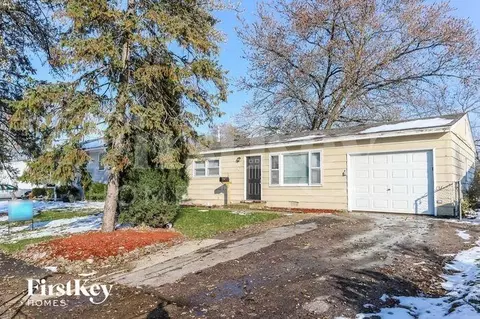 760 Larkdale Row, Wauconda, IL 60084