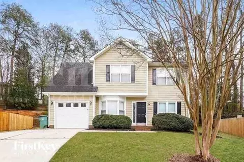 5001 Trellis Ct, Greensboro, NC 27410