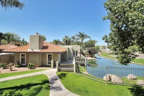 1586 W Maggio Way, Chandler, AZ 85224