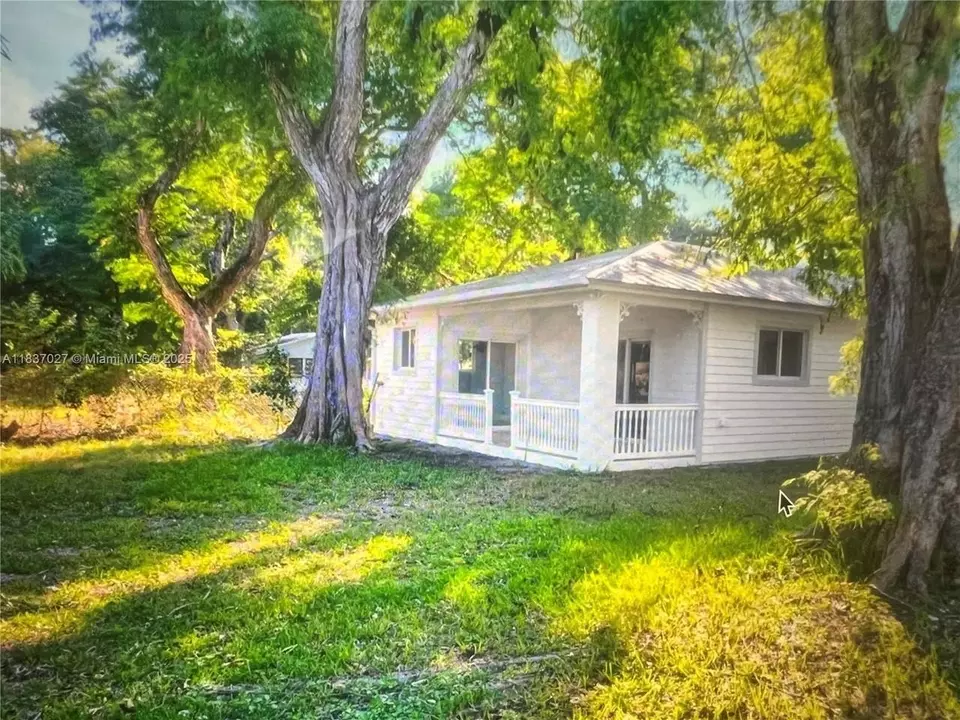 4 Transylvania Ave A Key Largo - 61972885 0 BB7qFi R.webp