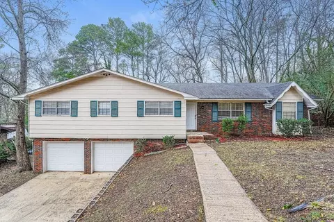 1132 Corvair Cir, Birmingham, AL 35235
